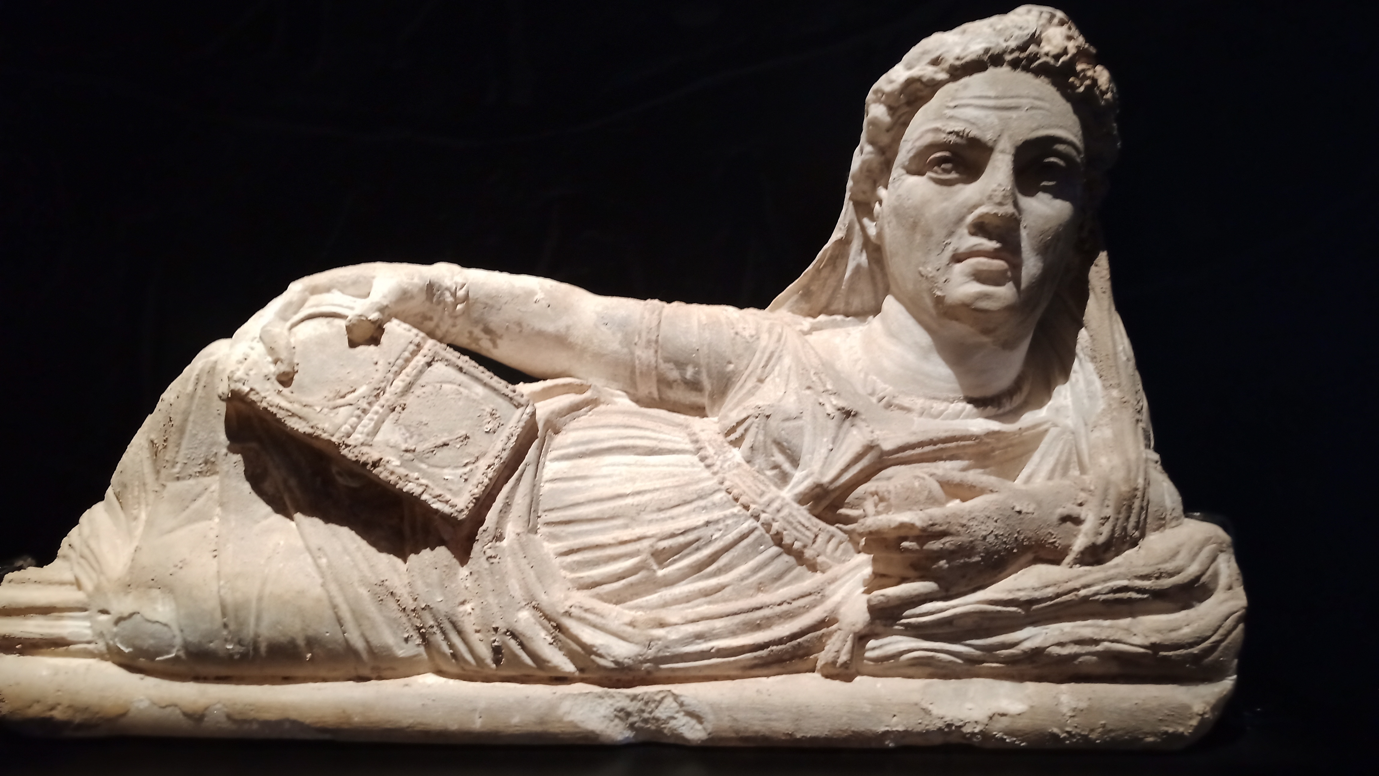 La mujer en la cultura etrusca disponía de los mismos privilegios que el hombre. Foto Navarro